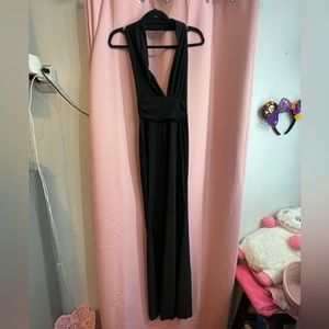 black fashion nova maxi dress !